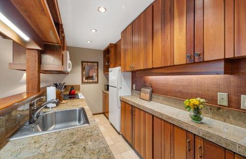 Moose Wilson Road Apartamento | RMR: Thistle 921 Condo in The AspensWilsonWY