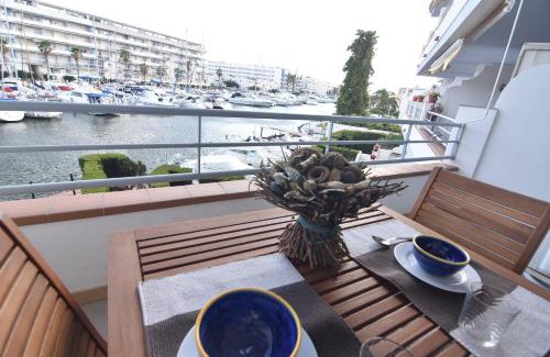 Santa Margarida Apartamento | RNET - 1-6 Puerto Madeira Canal View