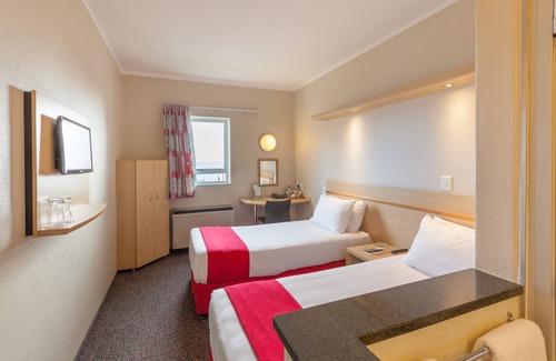 Summerstrand Hotel | Road Lodge Gqeberha
