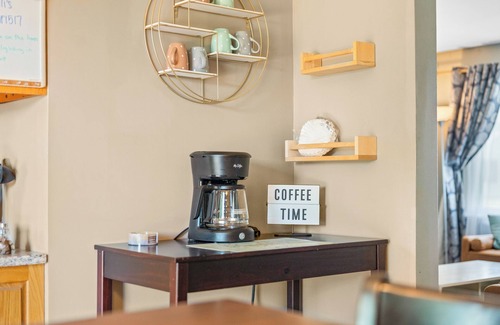 Columbus Casa | Roadmap Lodging: Bar & Chill, Centrally Located, Fenced Backyard