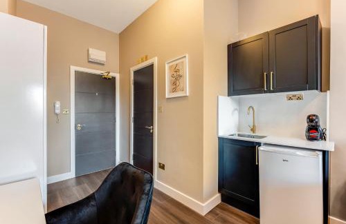 Seven Sisters Apartamento | Roam & Recharge Your Perfect and Stylish City Studio