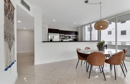 Sunny Isles Beach Casa | Roami at Sunny Isles | Rooftop Pool | 2 Bedroom