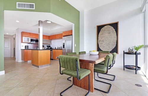 Sunny Isles Beach Casa | Roami at Sunny Isles | Rooftop Pool | 3 Bedroom