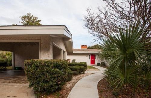Jekyll Island Casa | ROANOKE COTTAGE home