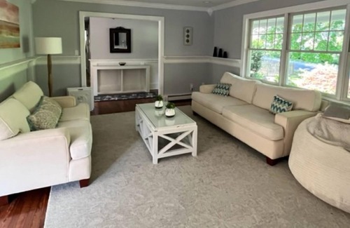 Riverhead Casa | Roanoke Ranch Home: 3BR, Private Pool, Hot Tub, North Fork