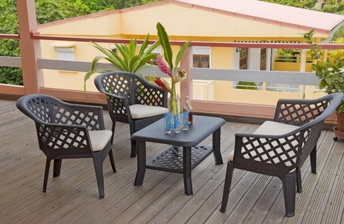 Le Robert Apartamento | ROBERT KREOLES STUDIOS
