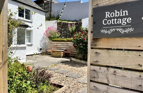 Perranporth Casa | Robin Cottage One Bedroom Cottage near Perranporth beach with Parking & Wifi - Robin Cottage