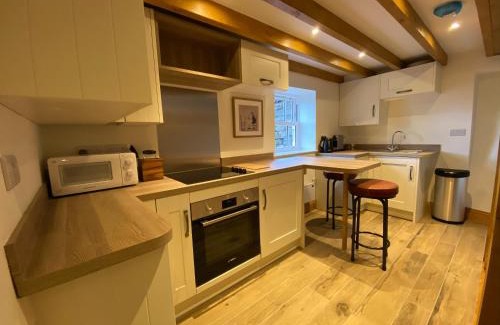 Whatstandwell Casa | Robin Hood Tower