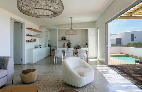 Paternoster Casa | Robin House