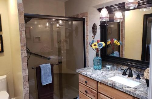 Oak Creek Casa | Robin's Red Rock Getaway Suite A