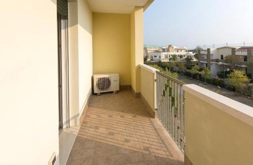 Torre di Fine Apartamento | Robinia/Pinetine Lido Altanea