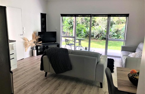 Hamilton Casa | Robyn's Retreat