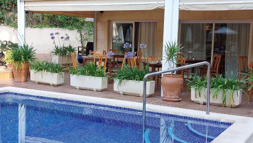 Peguera Hotel | ROC Oberoy - Adults Only