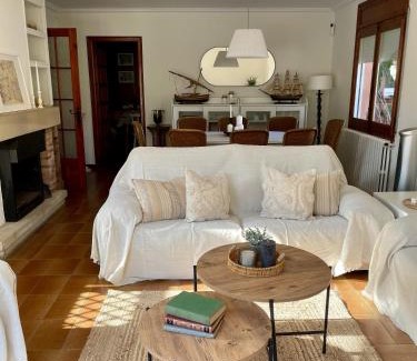 Mont-Ras Casa | Rocaclara