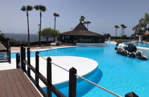 Arona Apartamento | Rocas del Mar with heated Pool and double Terrace