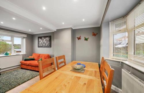 Rochester East Ward Casa | Rochester Cozy 3Bed Home with Free Parking
