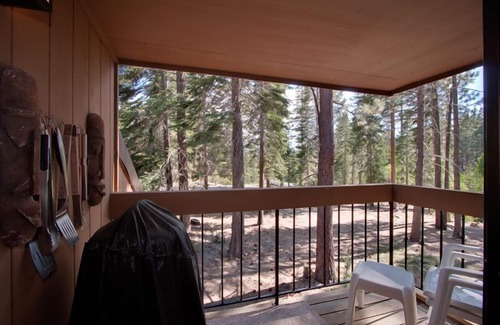 Carnelian Woods Casa | Rock Beach: 3 dormitorios, 2 baños adosados en Carnelian Bay, capacidad para 8