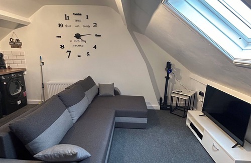 Llandrindod Wells Apartamento | Rock Park Penthouse. Newly refurbished 2 bedroom apartment.