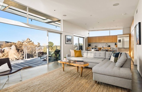 Yucca Valley Casa | Rock Reach House | Featured in Forbes + Dwell