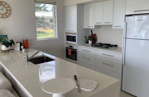 Anna Bay Apartamento | ROCK SALT Luxury 3 B/room Ocean Front Apartment -- breathtaking 270 degree view