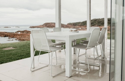 Anna Bay Apartamento | ROCK SALT Luxury 3 B/room Ocean Front Apartment -- breathtaking 270 degree view