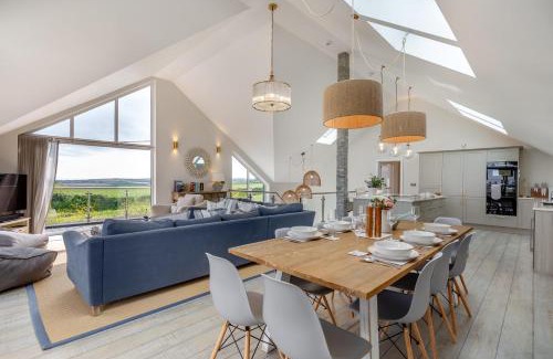 Little Petherick Casa | Rock View
