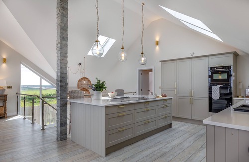 Little Petherick Casa | Rock View - Seis Habitaciones Casa, Capacidad 12