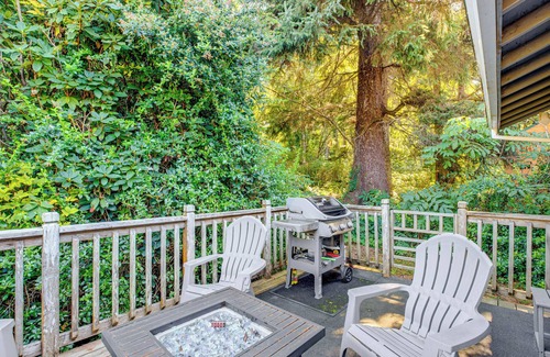 Rockaway Beach Cabaña | Rockaway Beach House - Walk to Ocean!