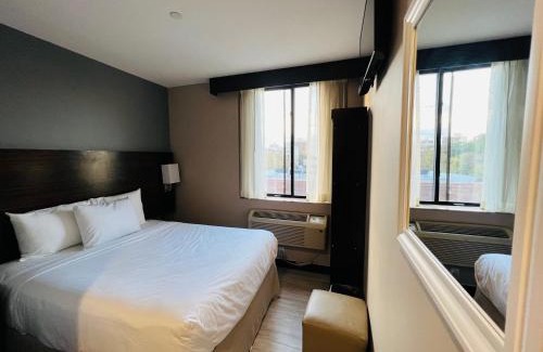 Brownsville Hotel | Rockaway Hotel