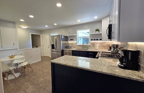 Rockford Casa | Rockford Cascade Getaway