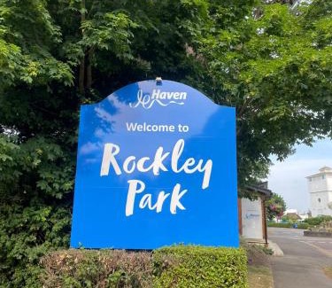 Hamworthy Otro | Rockley Park 3 Bedrooms