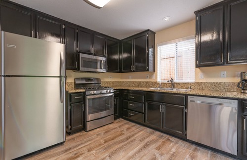 Rocklin Casa | Rocklin Beauty! Garage, Private Yard, Pets Welcome!