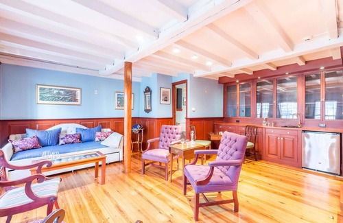 Marblehead Casa | Rockmere Inn