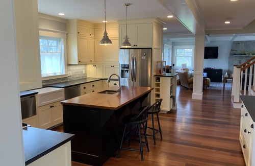 Rockport Casa | Rockport, MA 3 BR 2017 Old Garden Beach Home con magníficas vistas y jacuzzi