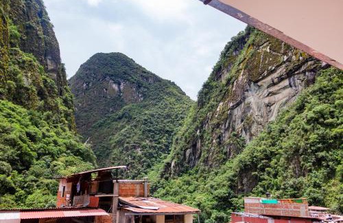 Aguas Calientes Hotel | Rockrivers MachuPicchu