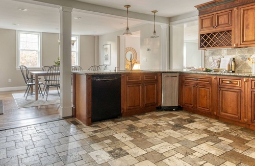 Stockbridge Casa | Rockspring by AvantStay | Huge Berkshires Estate