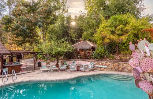 Hacienda Casa | Rocktop Lodge