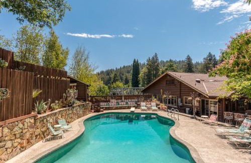 Hacienda Casa | Rocktop Lodge