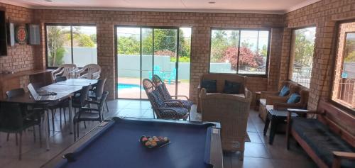 Port Edward Cama Y Desayuno | Rockview Guest House