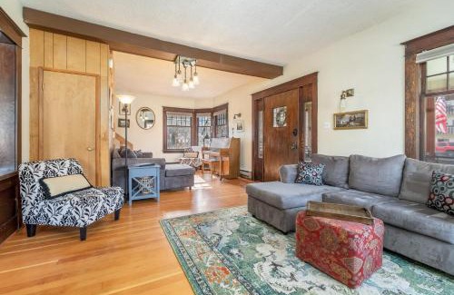 Leavenworth Casa | Rockwell Retreat by NW Comfy Cabins