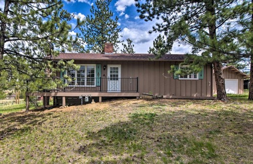 Carriage Hills Casa | Rocky Mountain Breezes Cabin Grill and Deck!