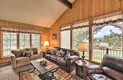 Carriage Hills Casa | Rocky Mountain Breezes Cabin Grill and Deck!