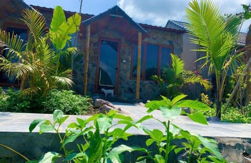 Hoa Lu Cabina | Rocky Mountain Ecolodge