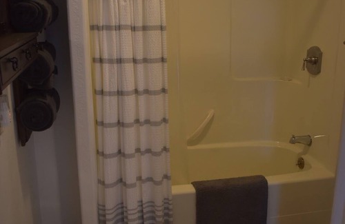 Kalispell Cama Y Desayuno | Rocky Mountain Inn Bed and Breakfast in Montana near Glacier National Park