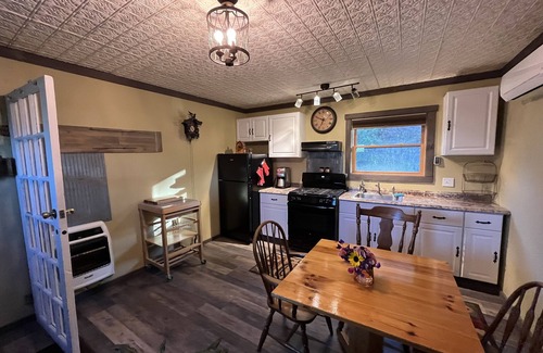 Livingston Cabina | Rocky Mountain Retreat 1 hr to Yellowstone Park, 20 min Bozeman,Livingston, MSU