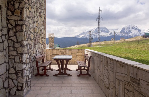 Zabljak Apartamento | Rocky Mountain Triple Room
