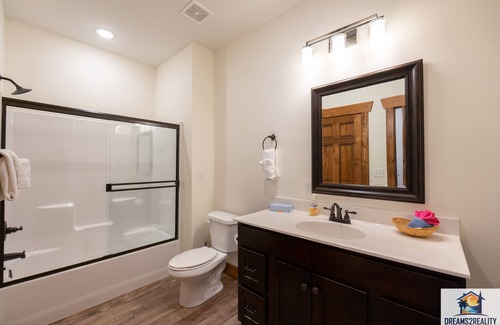 Indian Point Cabina | Rocky Ridge 93B