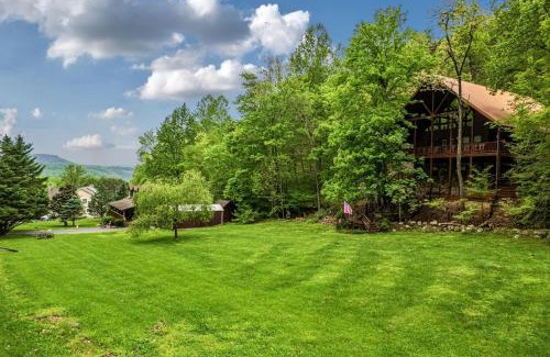 Gatlinburg - Pigeon Forge Casa | Rocky Stream Lodge