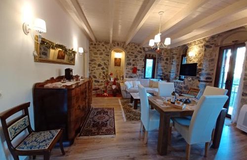 Trikolonoi Apartamento | Rodanthe's Guest House