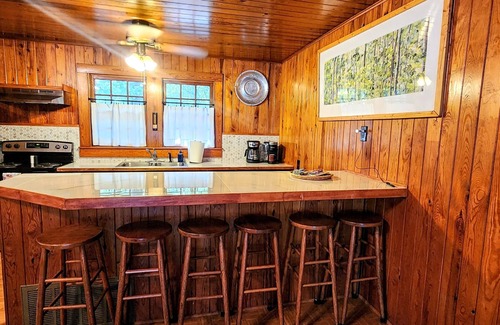 Lake Catherine Cabina | Roddy's Roost Lakefront Cabin - Hot Springs AR